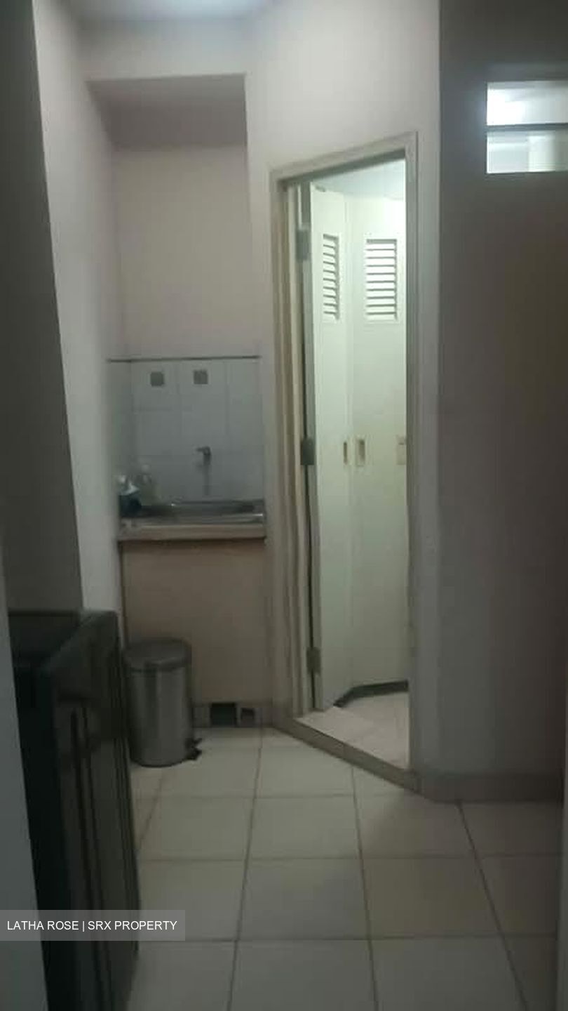 Lilydale (D27), Condominium #572092321